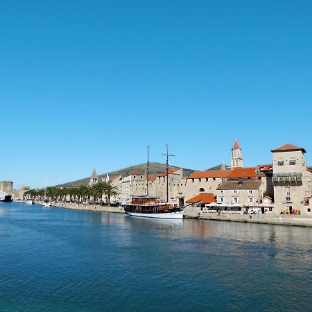 Apartment Giljo-2 By Interhome Trogir Bagian luar foto