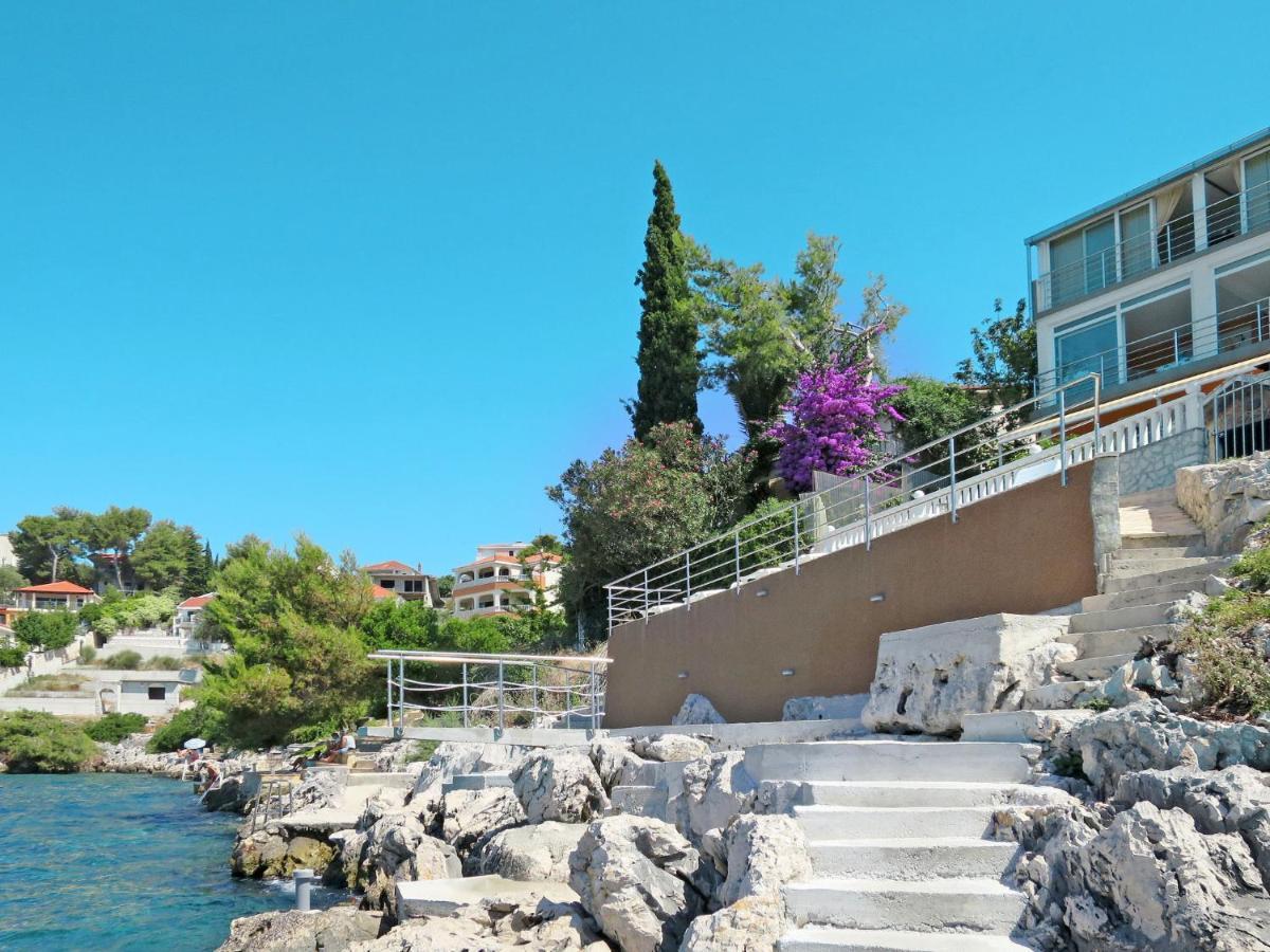 Apartment Giljo-2 By Interhome Trogir Bagian luar foto